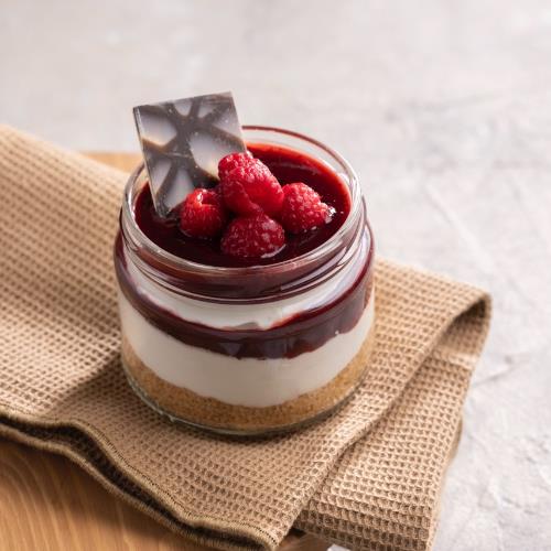 Raspberry cheesecake in a jar