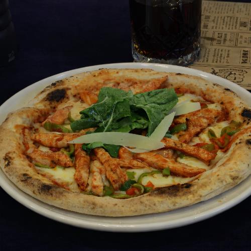 Hot Chicken Pizza