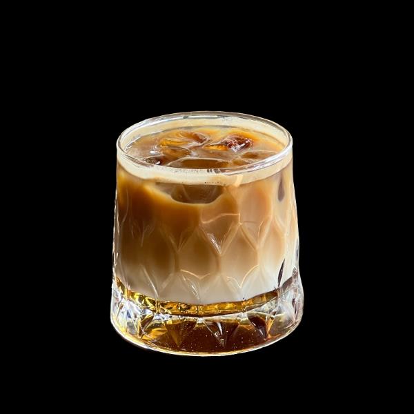 Iced Caramel Macchiato