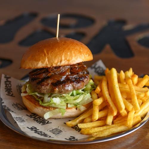 Classic burger
