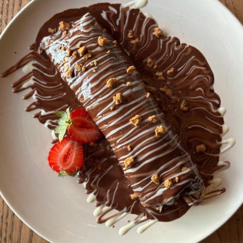 Fruit Chocolate Crêpe