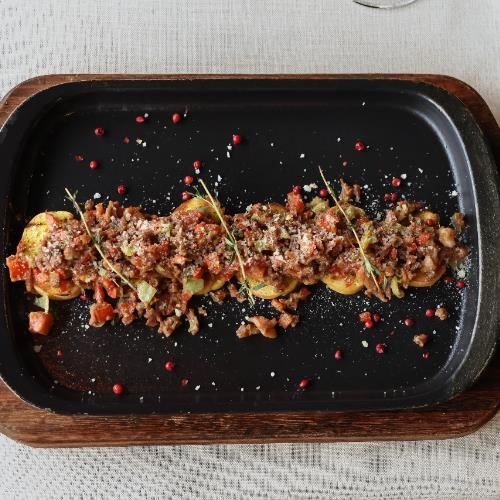 Lamb kokoreç bruschetta