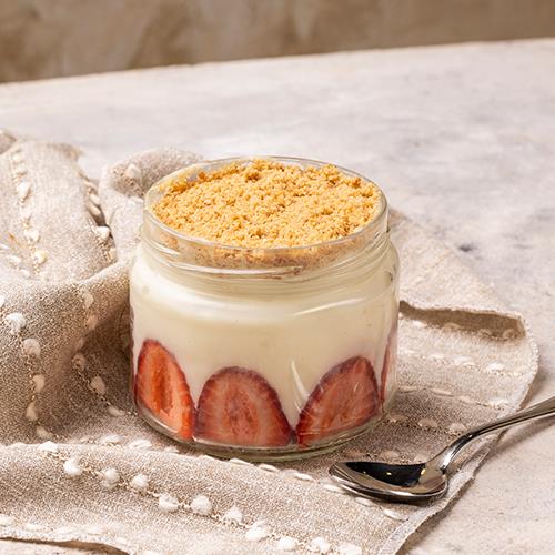 Mado cake cup in a jar (Oreo / strawberry)