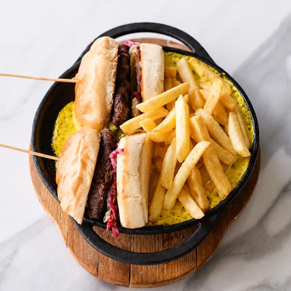 Cafe de Paris Burger