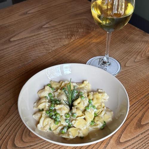 TORTELLINI ALLA PANNA