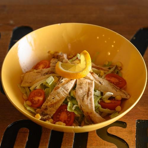 Grilled chicken salad