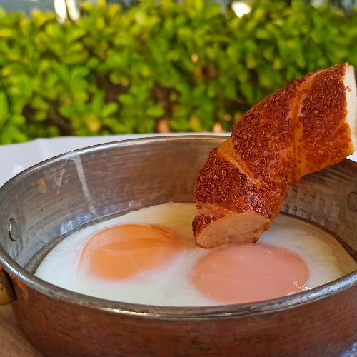 Fried eggs