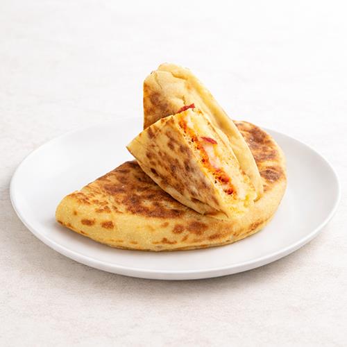 Sucuk and kaşar cheese toast