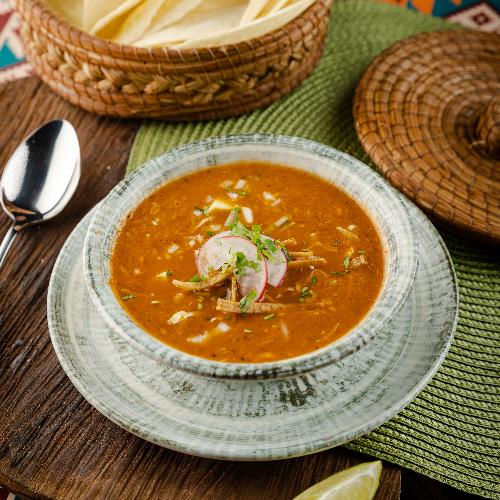 CALDO DE POLL0