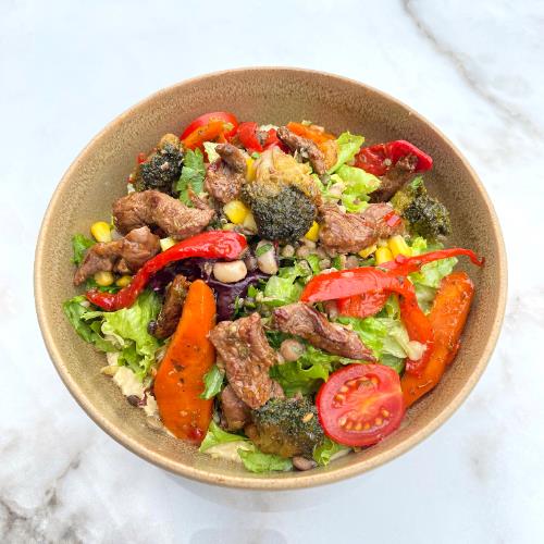 Humuslu Steak Salad (Half)
