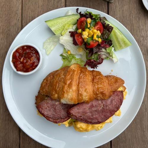 Scrambled Egg and Beef Bacon Croissant