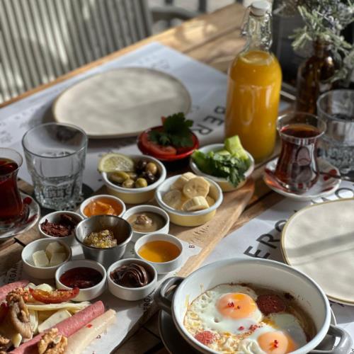 SERPİŞTİR Breakfast 2 Person