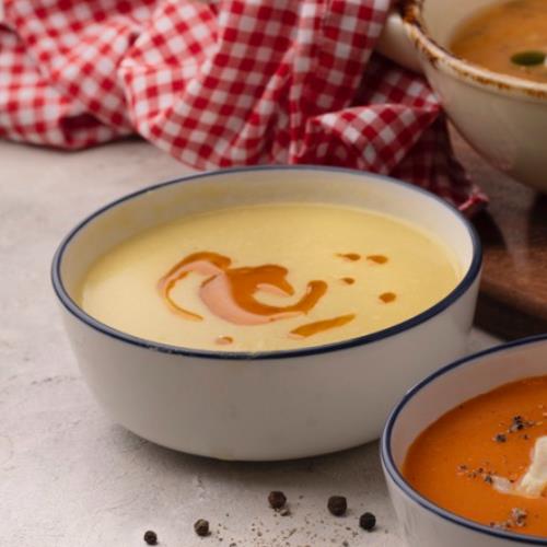 Lentil soup with butter sauce, garlic croutons, lemon and Maraş cheese