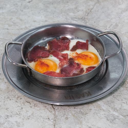 EXTRA PASTIRMALI YUMURTA