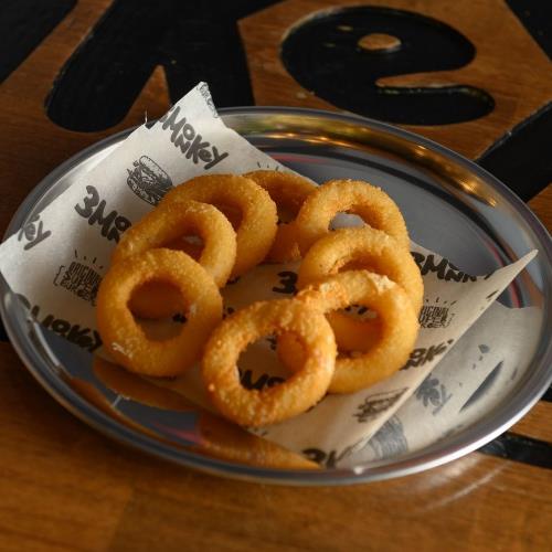 Onion rings (8 pieces)