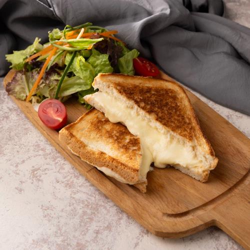 Extra Kaşar Cheese Toast