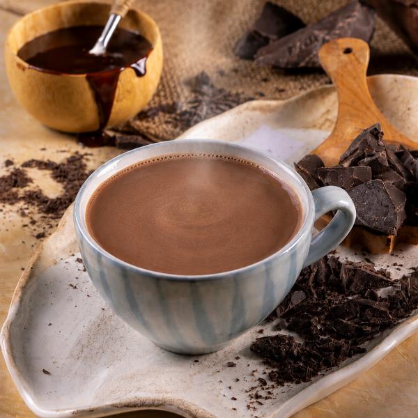 Hot chocolate with a cookie
