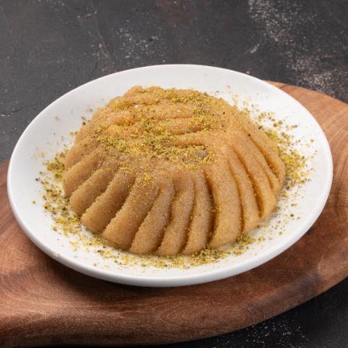 Semolina Halva with Ice Cream