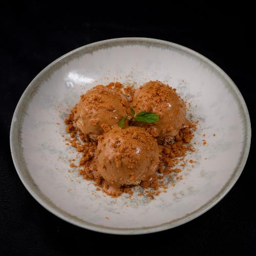 Kadayif and Lotus Ice Cream