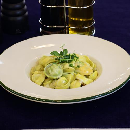 Three-color tortellini