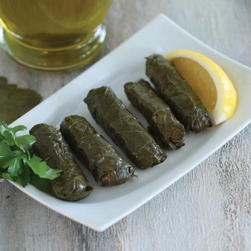 Stuffed vine leaves with olive oil