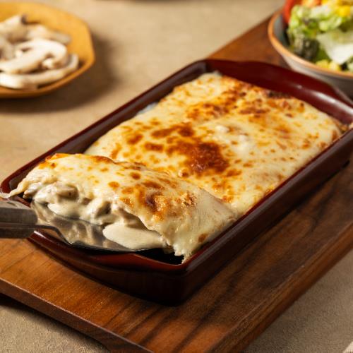 Chicken and mushroom crêpe