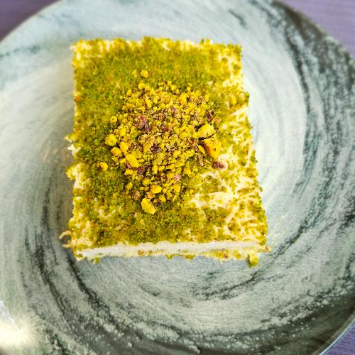 Cold Pistachio Kunafa