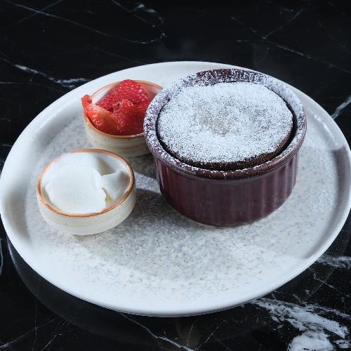 Soufle And Vanilla Ice cream