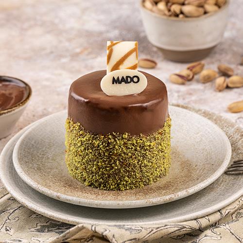 Chocolate Pistachio Cake