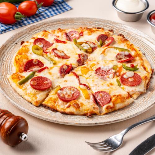 Sucuk Pizza