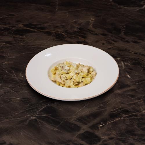 Chicken and mushroom fettuccine