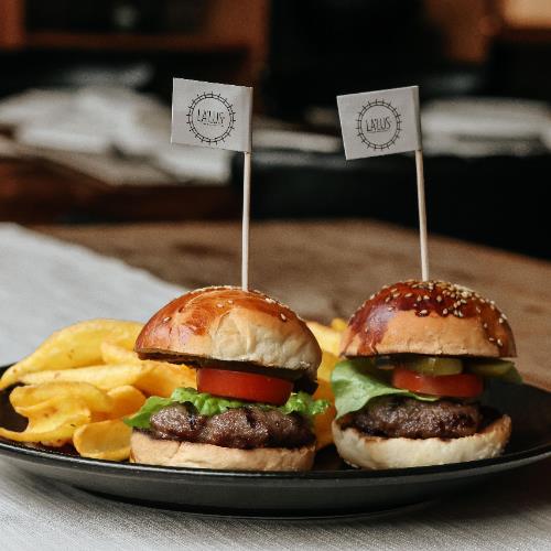 Kids' burger
