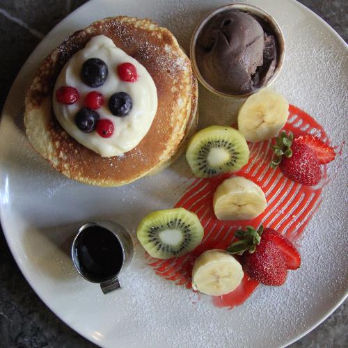 Strawberry Sauce PANCAKE