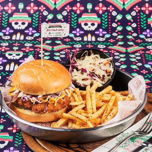 CAJUN SCHNITZEL BURGER