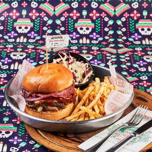 BBQ ONION JAM BURGER