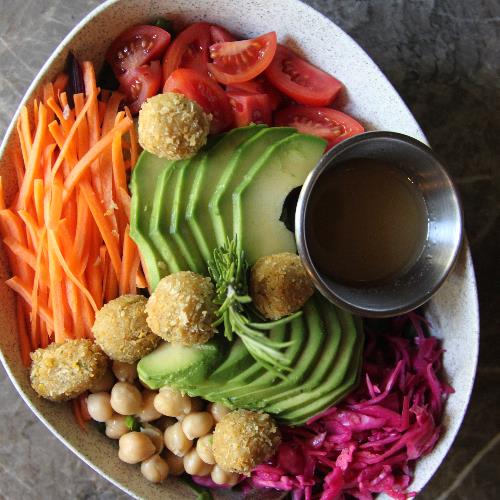 FALAFEL Köfte Avocado